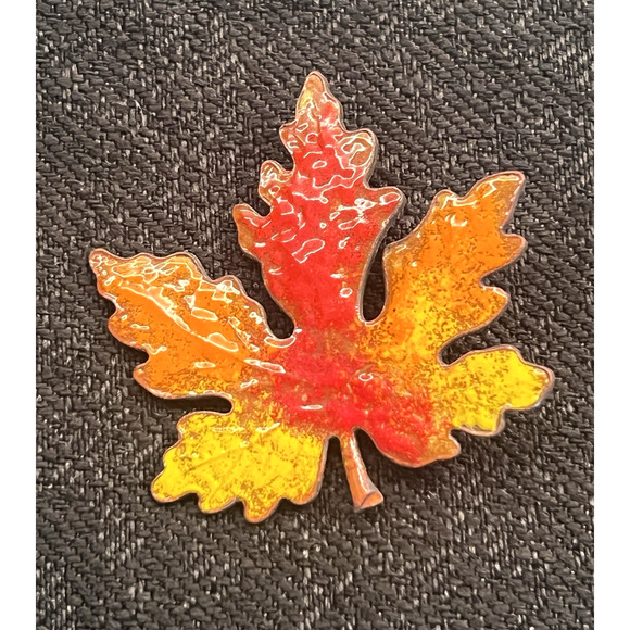 Lot of 2 Vintage Beautiful Fall Leaf Brooches Autumn Shiny Enamel Copper - Picture 2 of 5